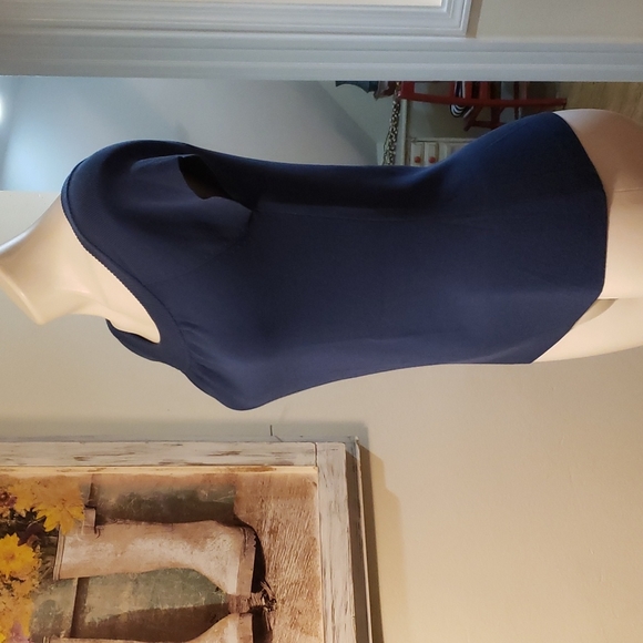 LOFT Sweater - Picture 7 of 11